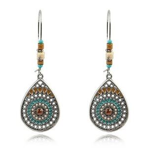 Dangle earrings